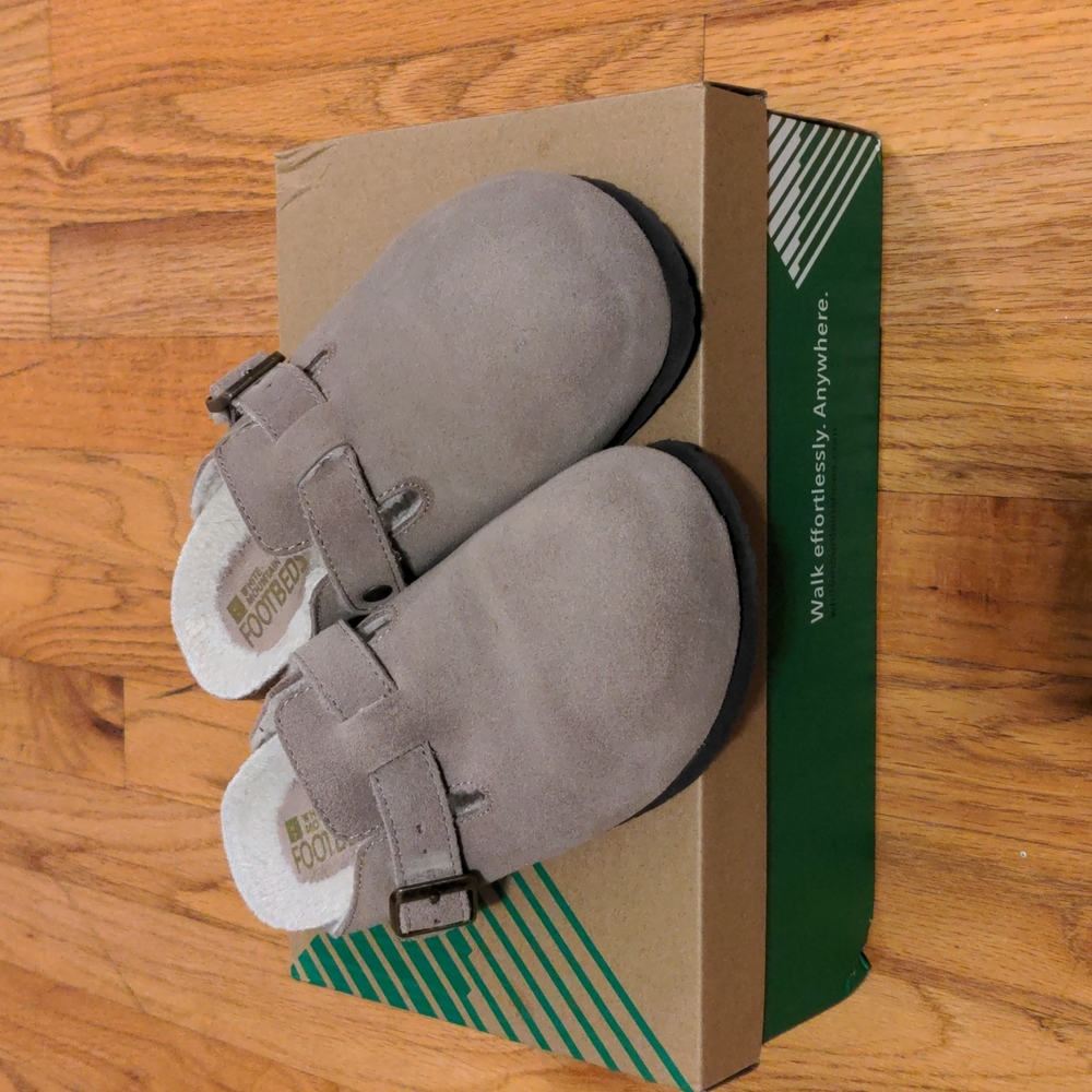 White Mountain Footbed Clog - Taupe 6